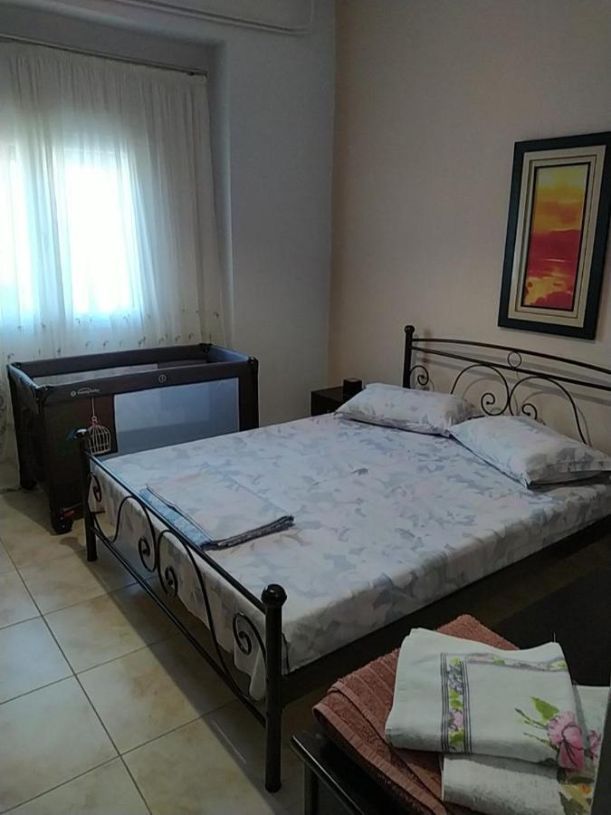 Airport'S Close, Cozy Flat For 6 Persons Apartment Markópoulon Exterior foto